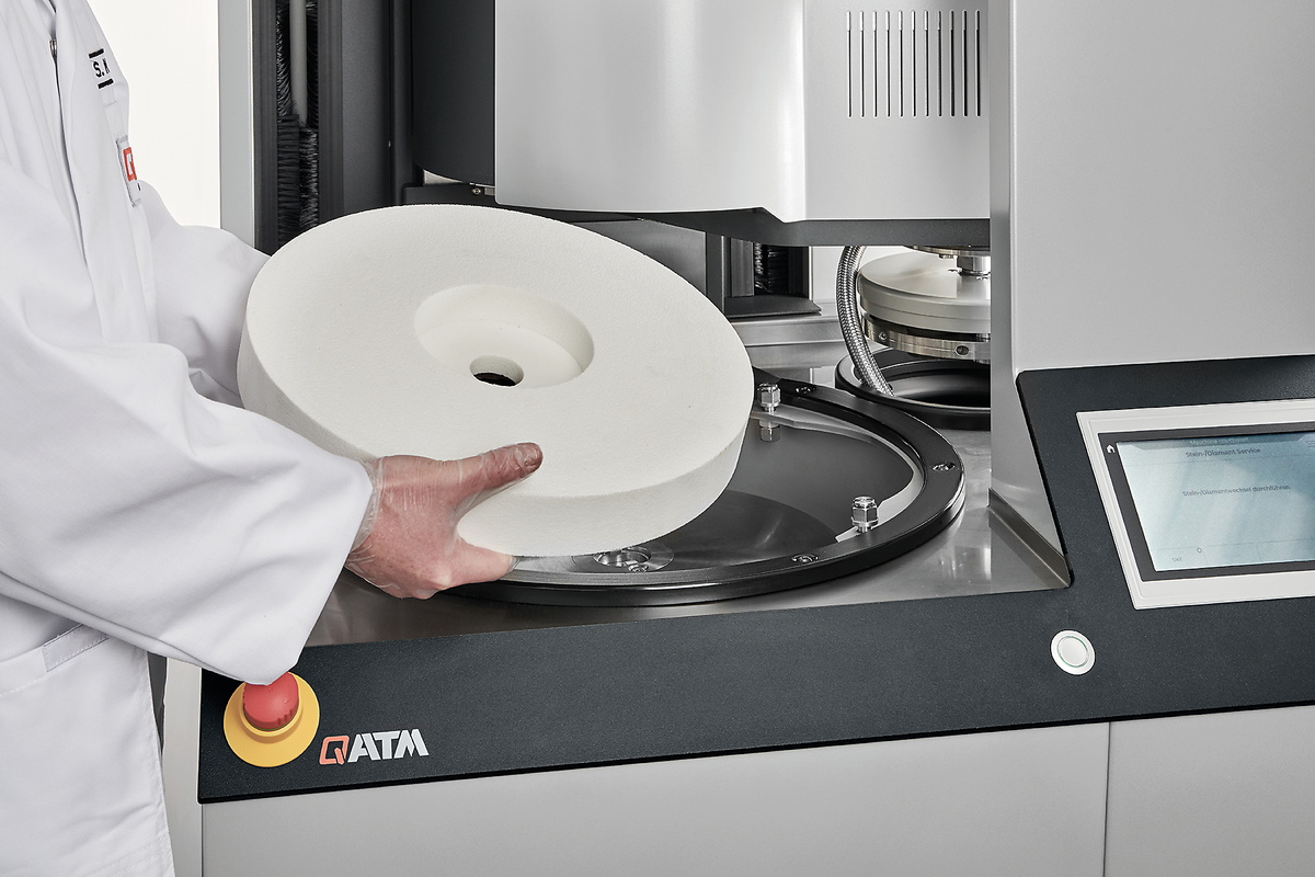 1800x1200px-qgrind-xl-b6