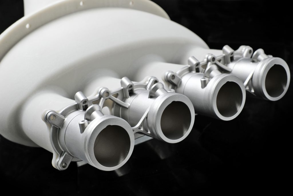 Automotive_Fuel-Injection-Assembly-on-Air-Intake-System_-AlSi10Mg_FS271M-scaled