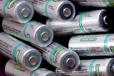 llfeaturesbatterymaterials