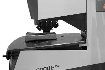 llproductsmacrohardnesstestersproductsmacrohardnesstesterse-seriesmachinetableheadline