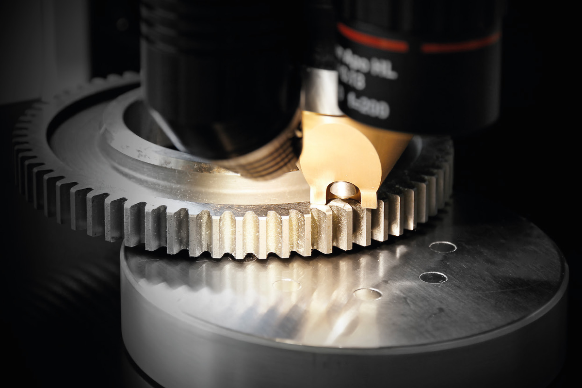 llproductsrockwellhardnesstestersr-seriesfeature-01working-room-lightingheadline